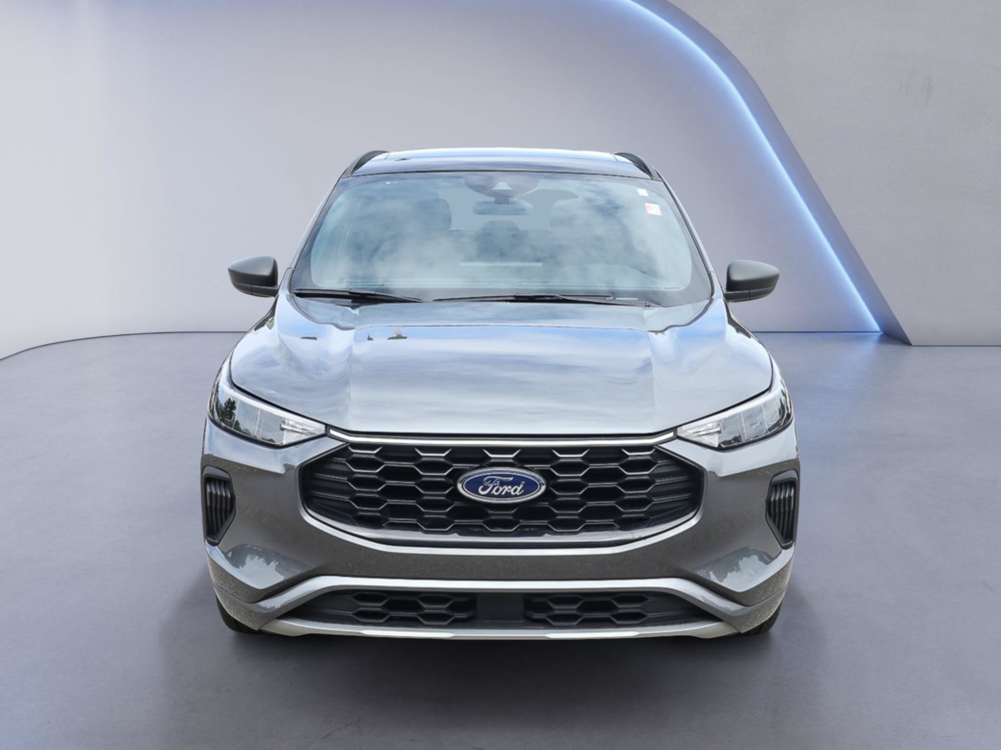 Certified 2023 Ford Escape ST-Line w/ Tech Pack #1 AWD/4WD image 10