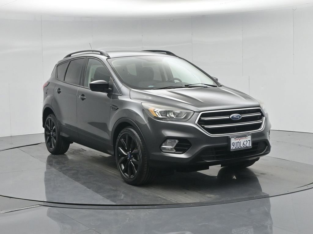 Certified 2019 Ford Escape SE image 7
