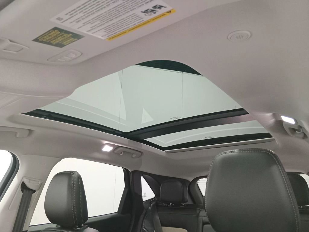 Certified 2021 Ford Escape Titanium w/ Titanium Elite Package image 27