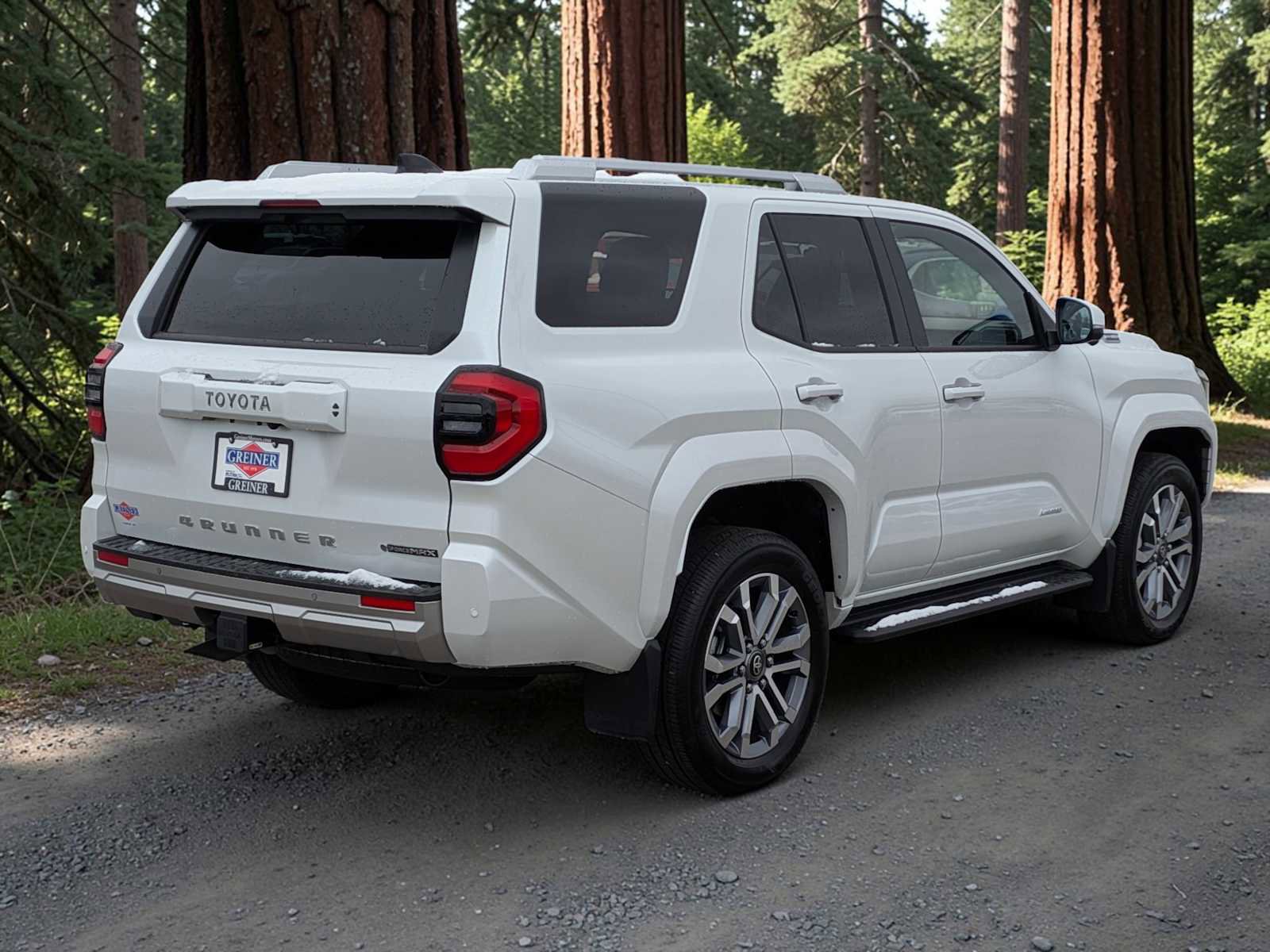 Used 2025 Toyota 4Runner Limited AWD/4WD image 6