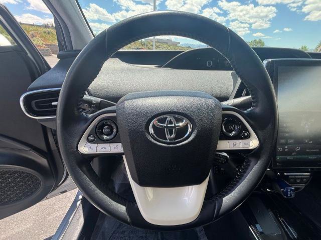 Used 2018 Toyota Prius Prime Premium FWD image 17
