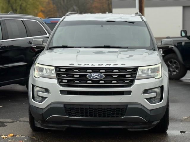 Certified 2017 Ford Explorer XLT w/ Equipment Group 202A image 46