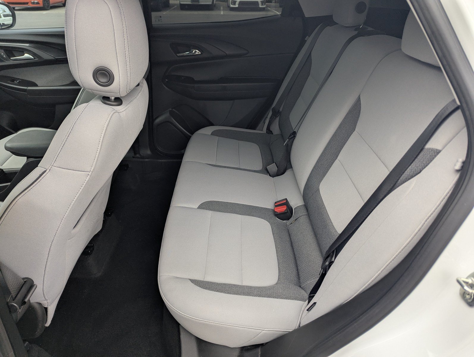 Used 2021 Chevrolet TrailBlazer LT w/ Convenience Package FWD image 8