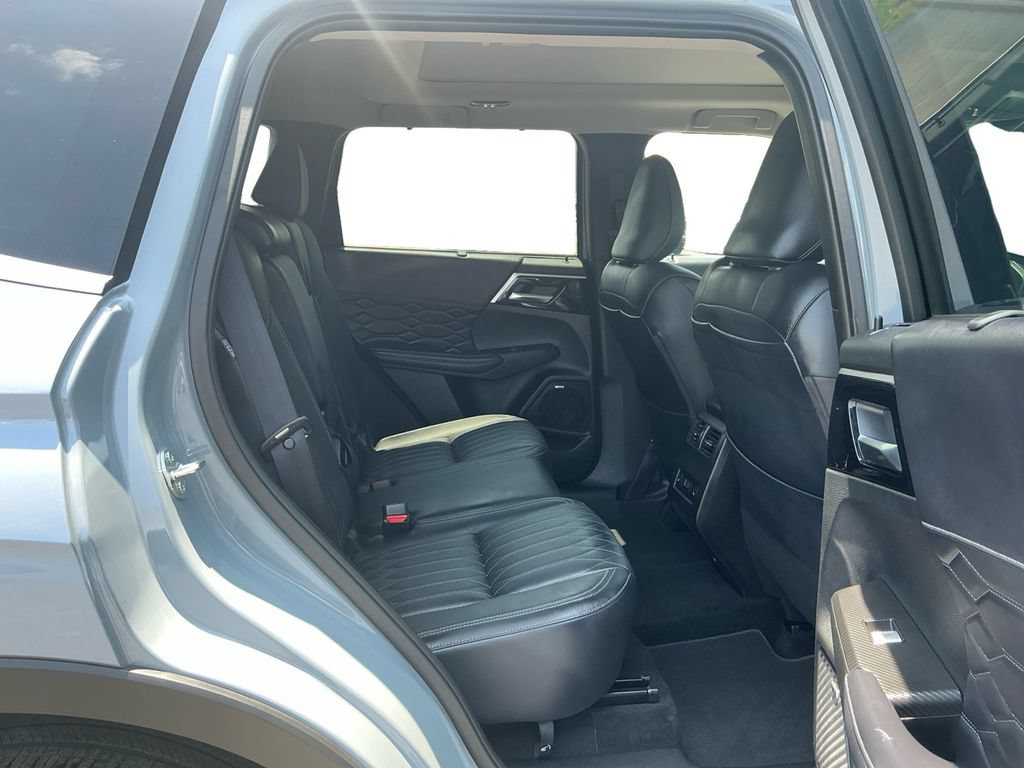 Used 2026 Mitsubishi Outlander SEL AWD/4WD image 23