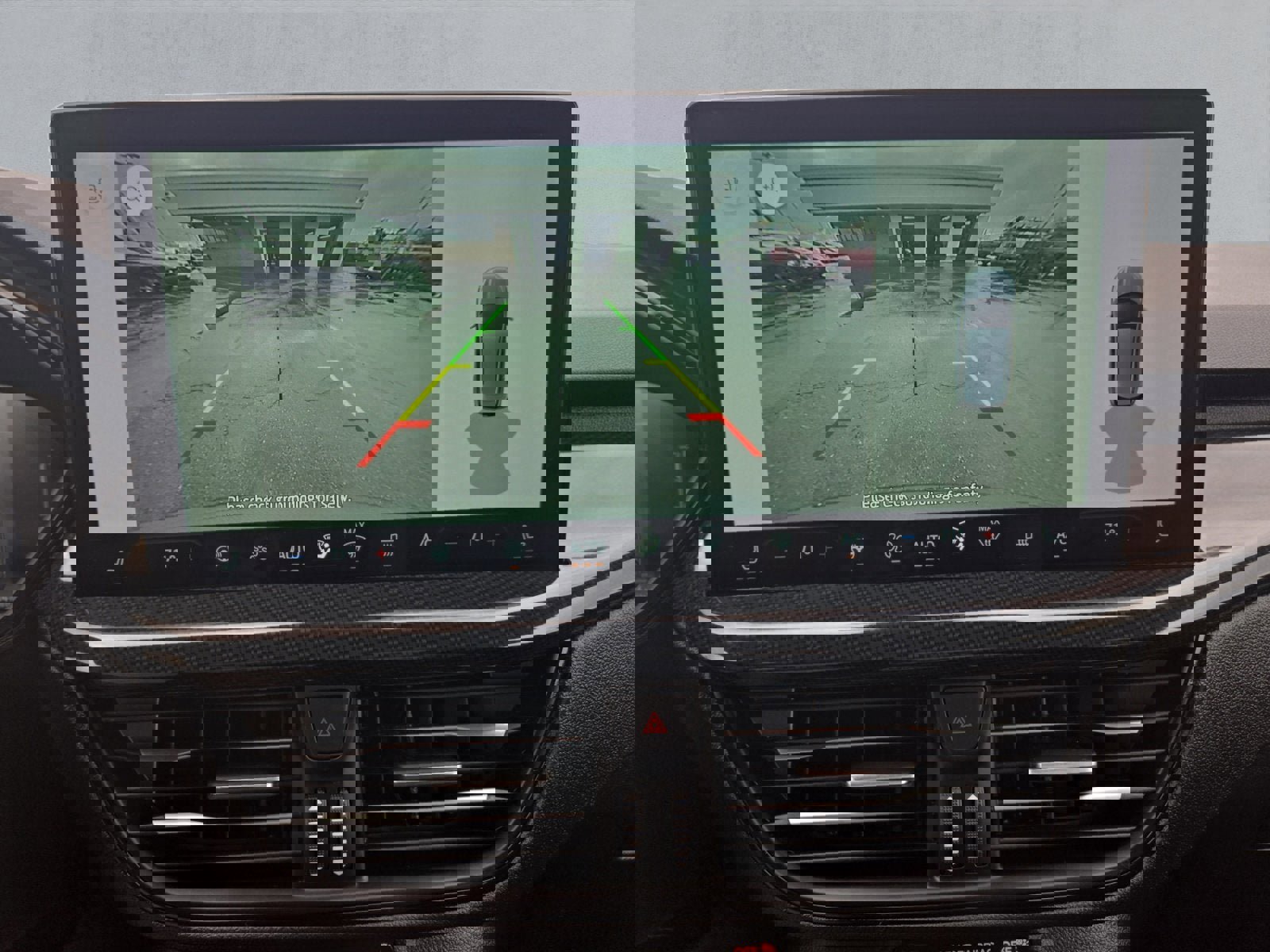 Certified 2025 Ford Escape ST-Line w/ Tech Pack #1 image 19