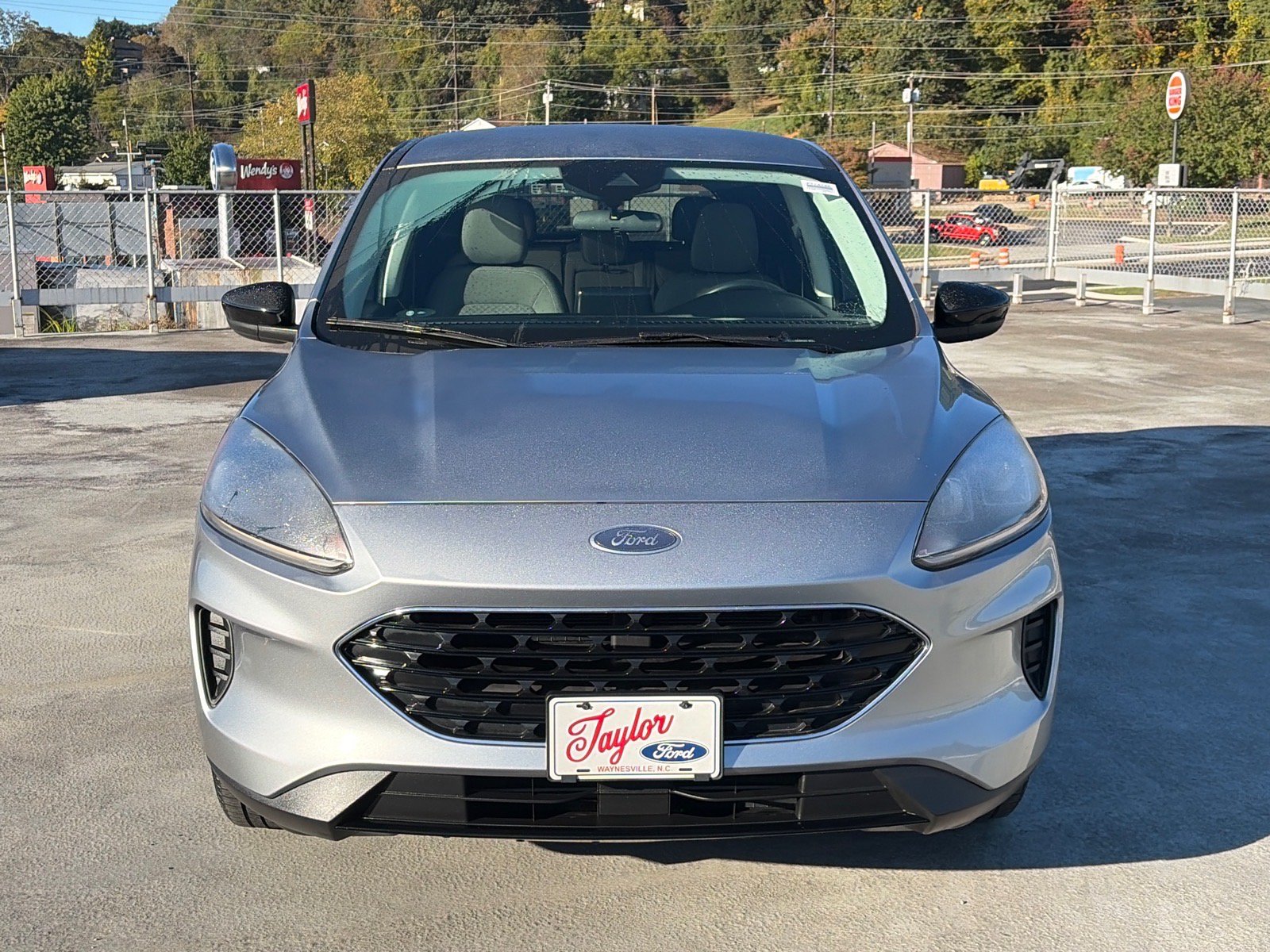 Certified 2022 Ford Escape SE w/ SE Sport Appearance Package AWD/4WD image 5