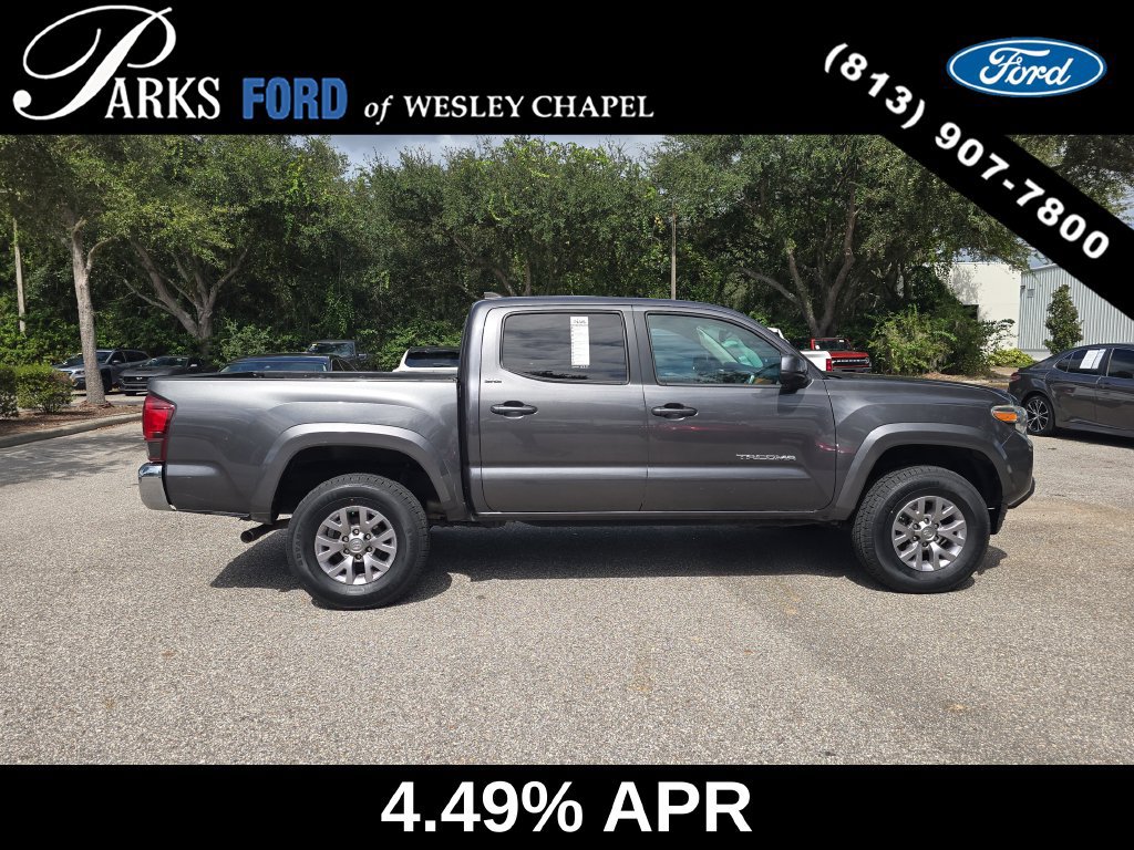Used 2018 Toyota Tacoma SR5 RWD image 4