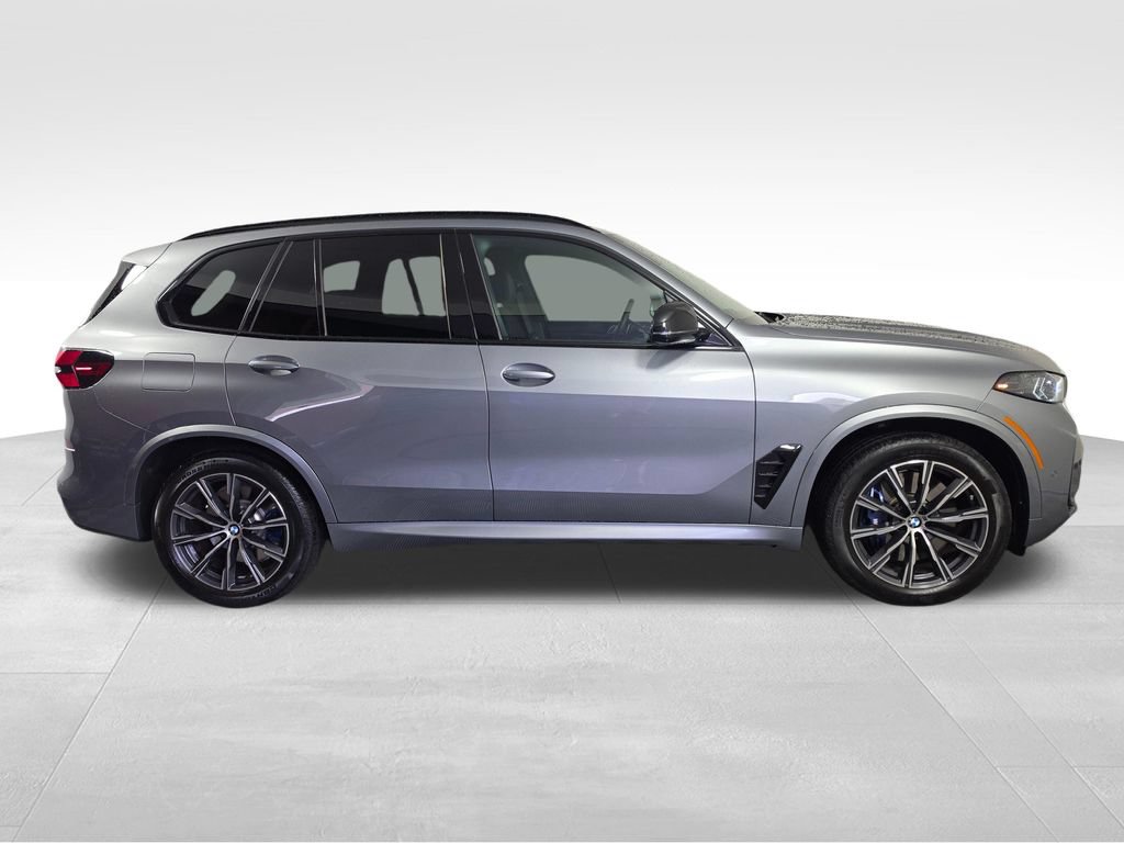 Used 2024 BMW X5 M60i AWD/4WD image 8