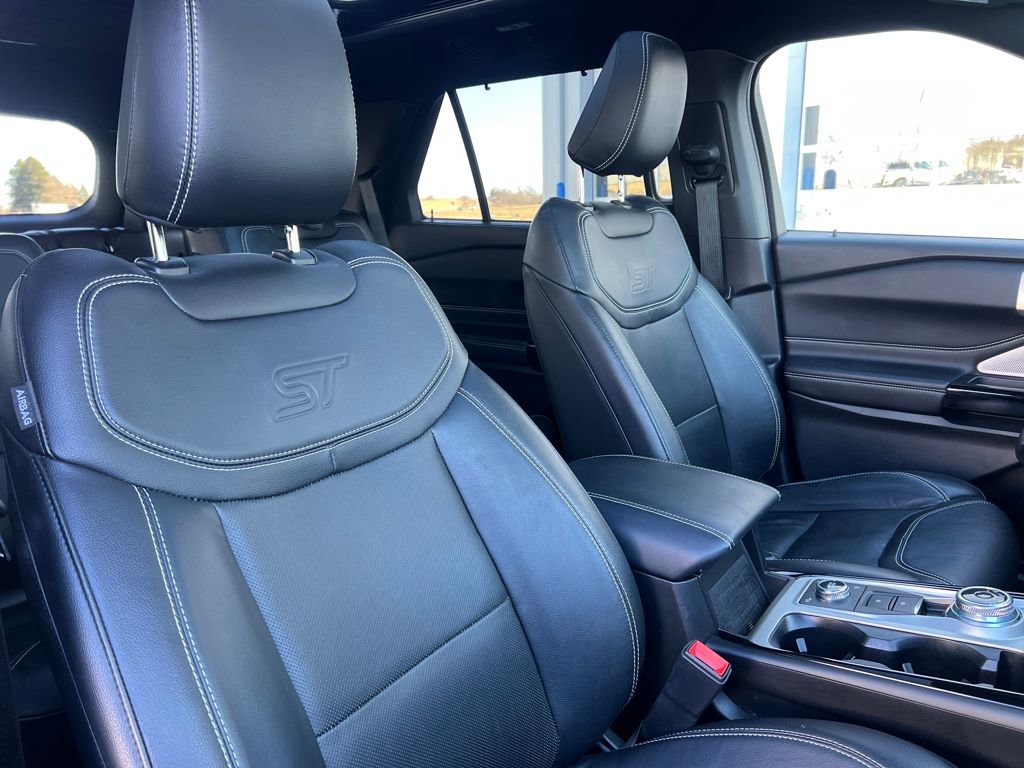 Certified 2022 Ford Explorer ST w/ Equipment Group 401A image 35