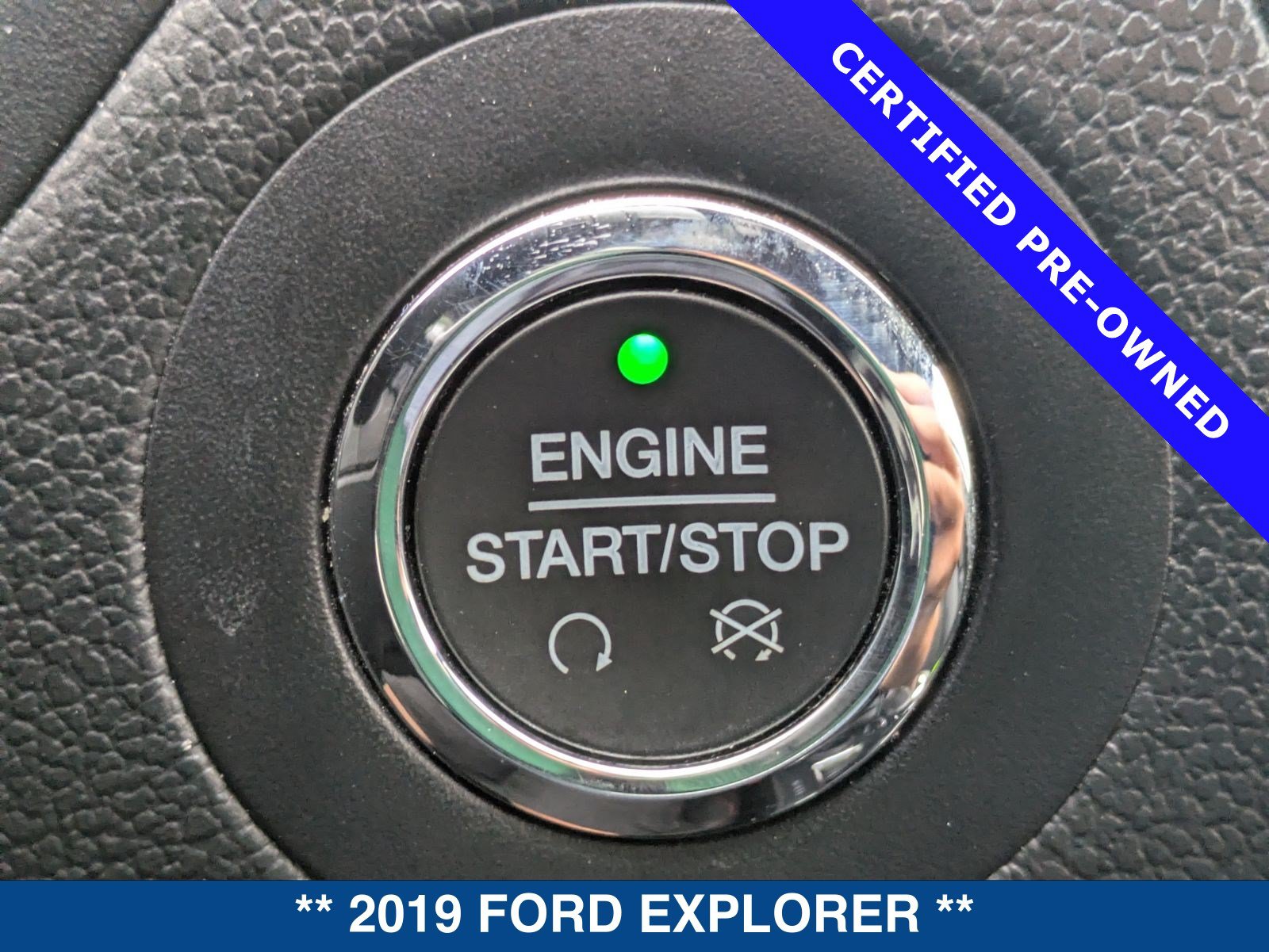 Certified 2019 Ford Explorer XLT w/ Equipment Group 202A FWD image 35