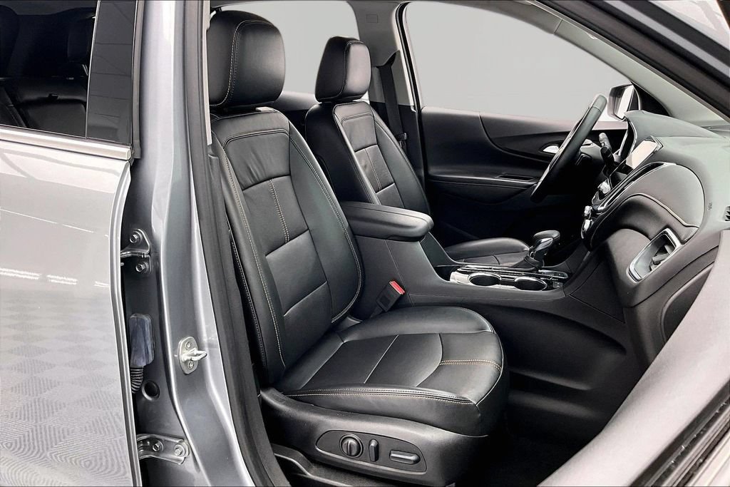 Used 2023 Chevrolet Equinox Premier AWD/4WD image 7