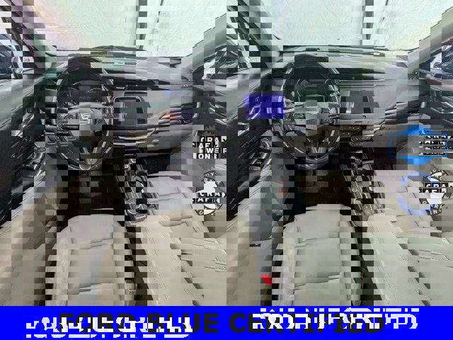 Used 2019 Cadillac XT4 Premium Luxury w/ Cold Weather Package image 10