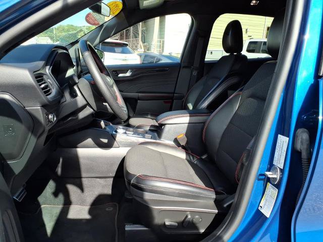 Certified 2023 Ford Escape ST-Line w/ Tech Pack #1 AWD/4WD image 19