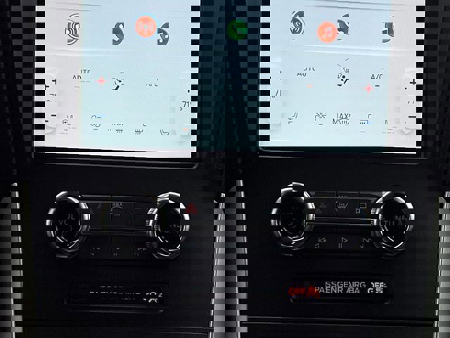 Certified 2024 Ford Edge SEL w/ Convenience Package image 12