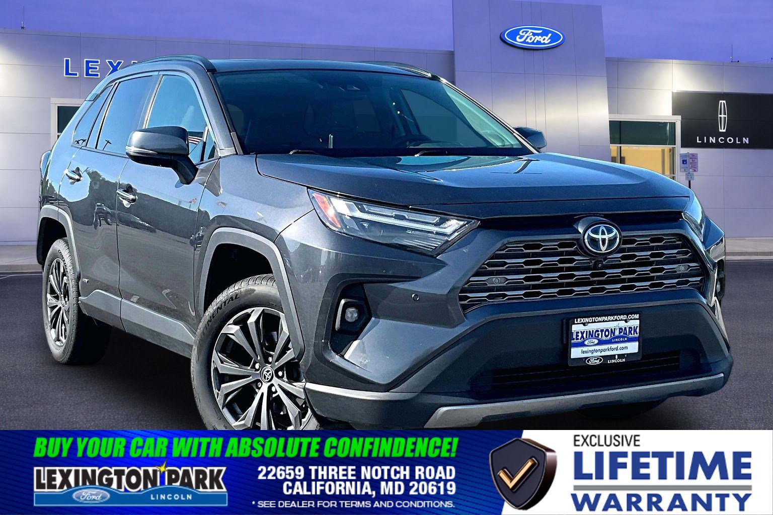 Used 2023 Toyota RAV4 Limited AWD/4WD image 1