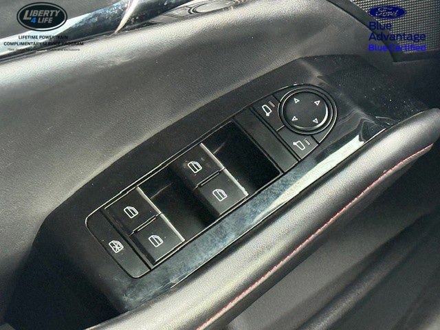 Used 2024 MAZDA MAZDA3 s image 33