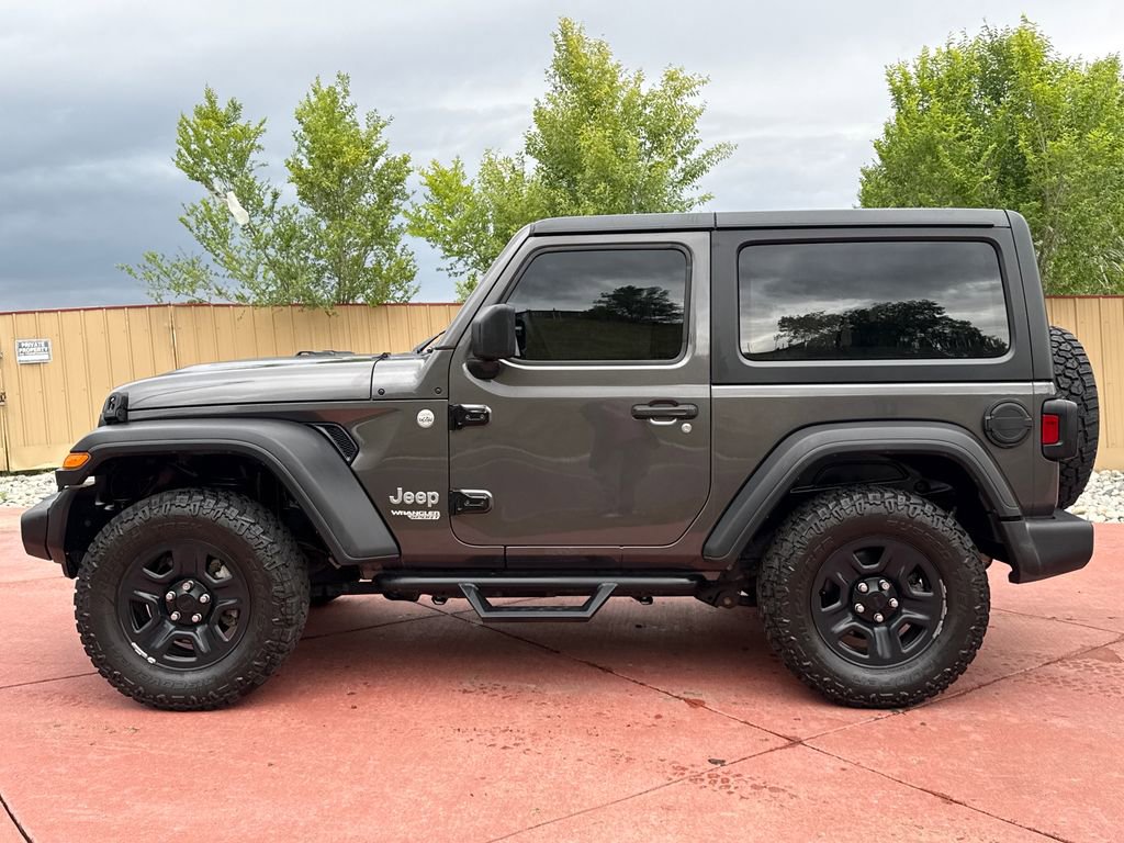 Used 2019 Jeep Wrangler Sport AWD/4WD image 5