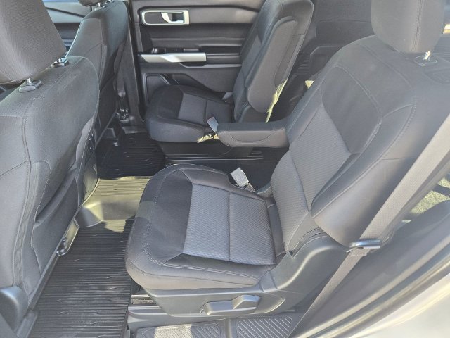 Certified 2022 Ford Explorer XLT AWD/4WD image 9