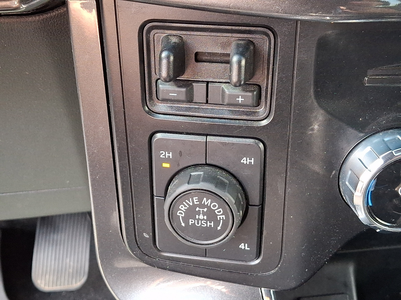 Certified 2023 Ford F150 XLT w/ Equipment Group 302A High AWD/4WD image 26