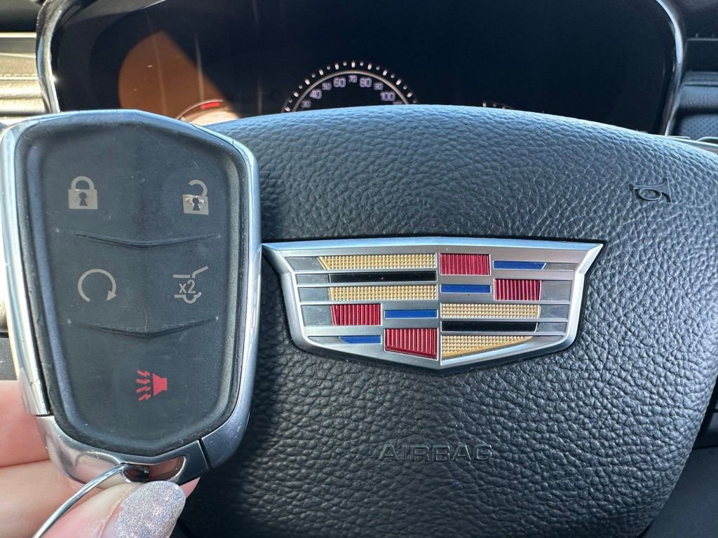 Used 2017 Cadillac XT5 Premium Luxury w/ LPO, Wheel Lock Package image 41