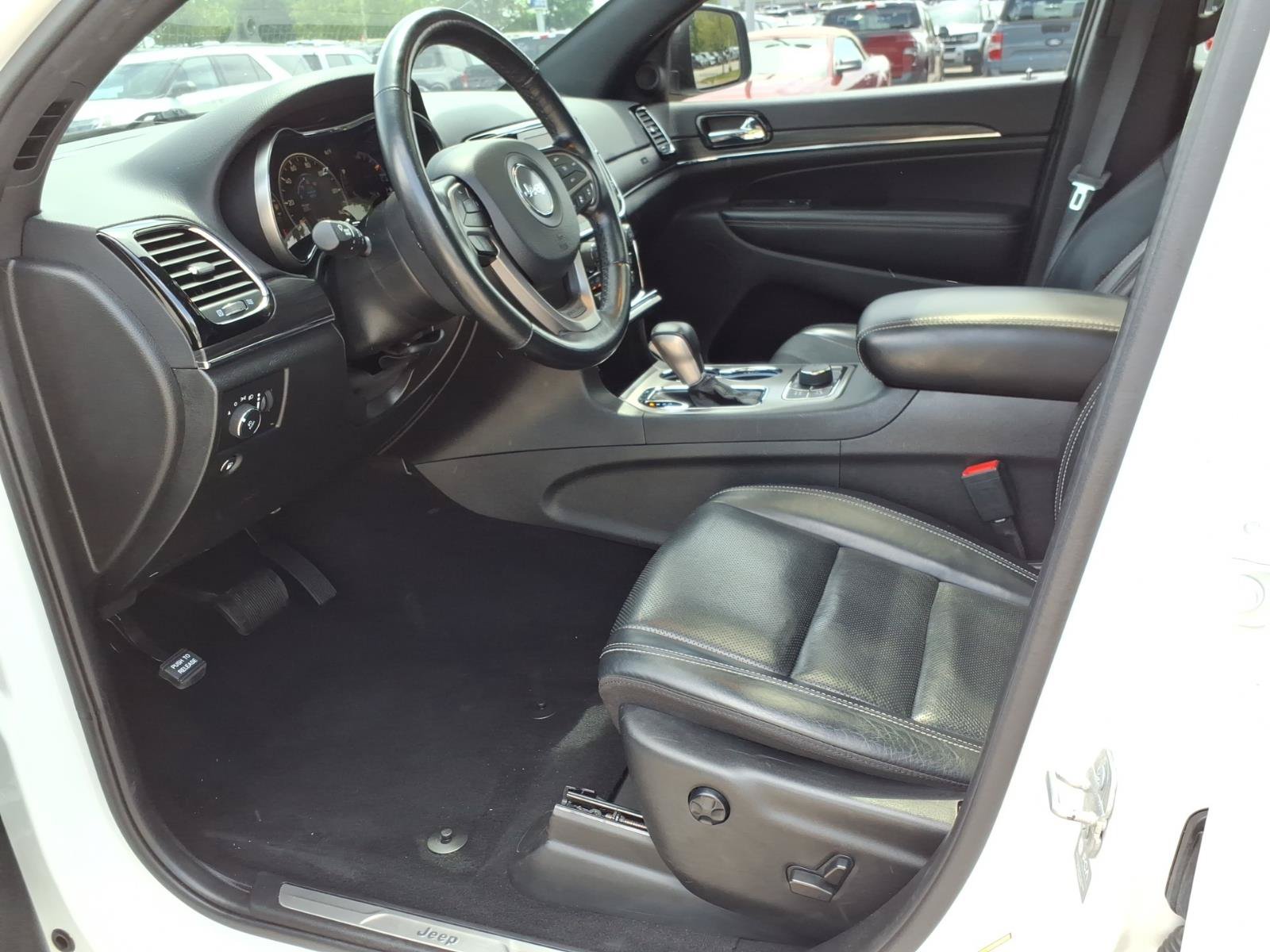 Used 2021 Jeep Grand Cherokee Limited w/ Quick Order Package 28K 80th AWD/4WD image 11