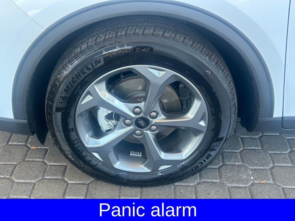 Certified 2025 Ford Escape ST-Line w/ Tech Pack #1 image 19