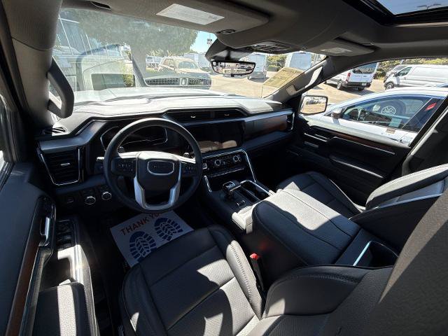 Used 2025 GMC Sierra 1500 Denali w/ Denali Reserve Package AWD/4WD image 9