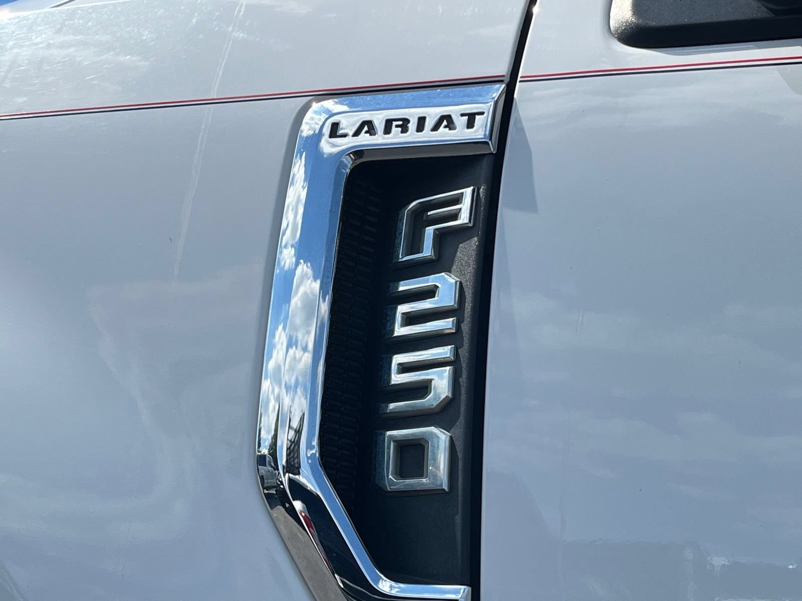 Certified 2020 Ford F250 Lariat w/ Lariat Value Package AWD/4WD image 13