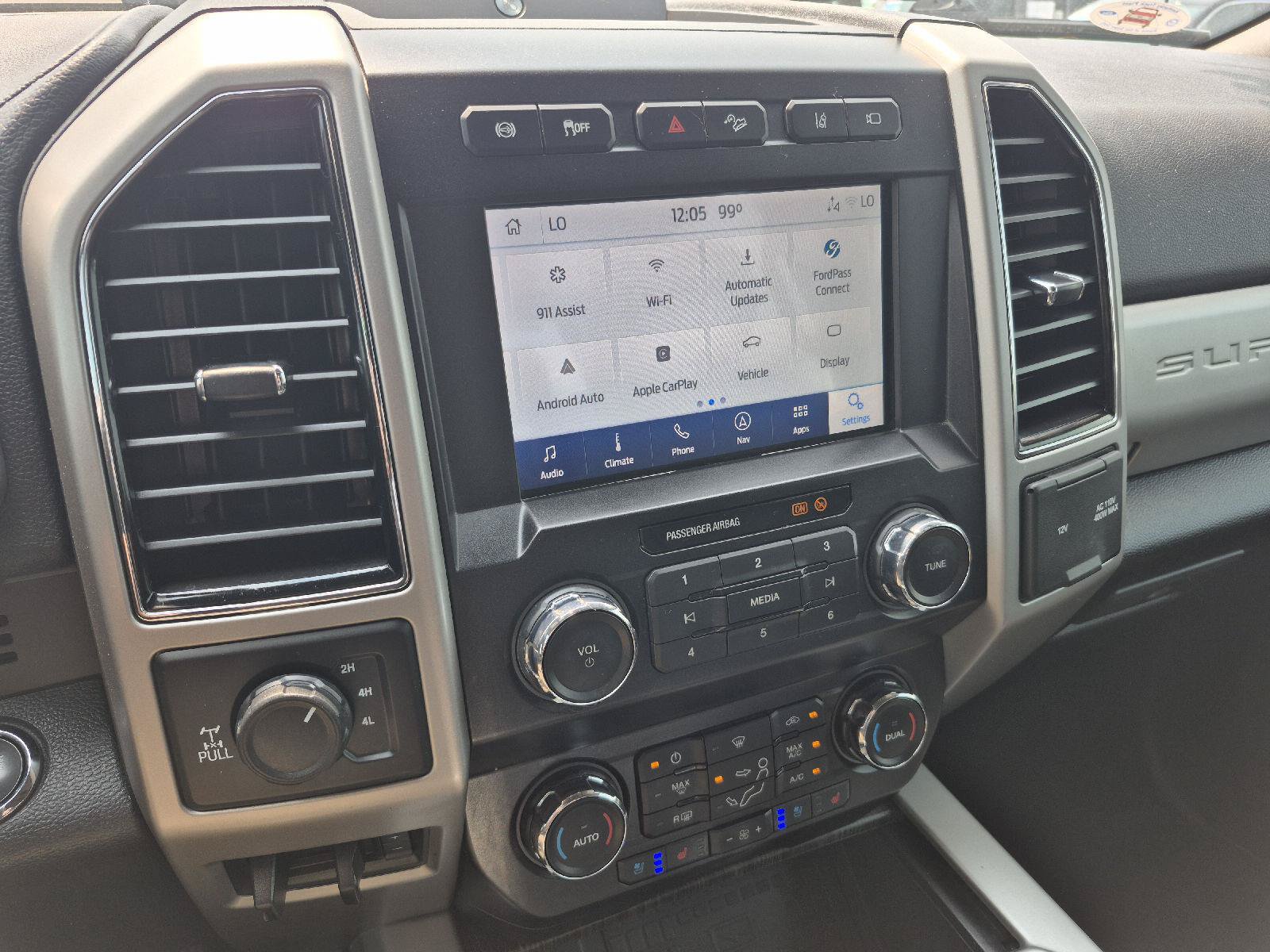 Certified 2020 Ford F250 Lariat w/ Lariat Ultimate Package AWD/4WD image 4