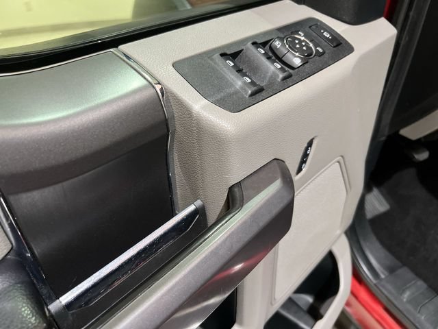 Certified 2019 Ford F250 XLT w/ XLT Premium Package AWD/4WD image 21