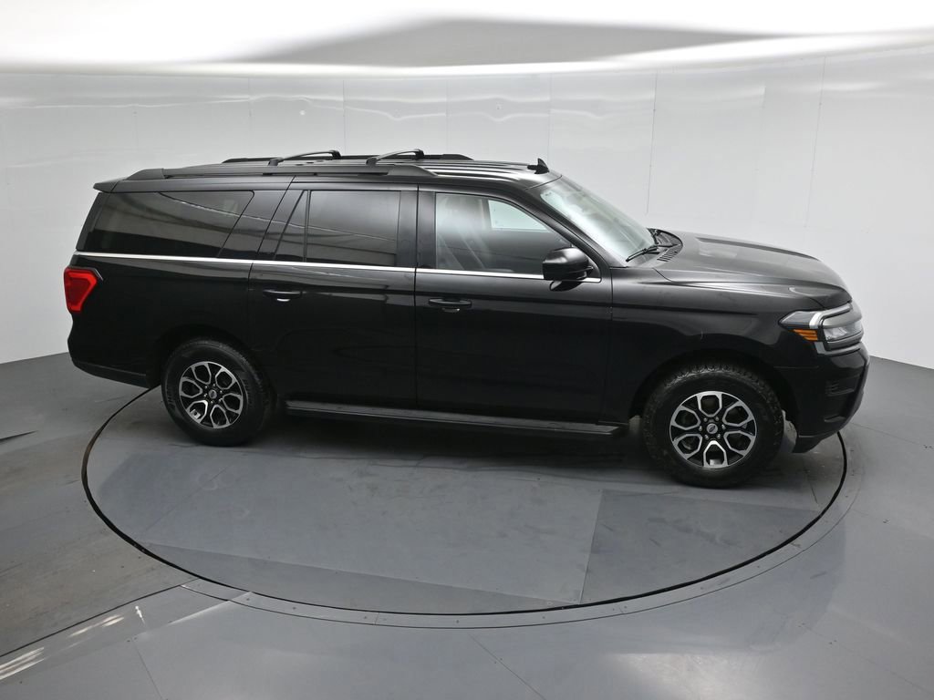 Certified 2024 Ford Expedition Max XLT image 11