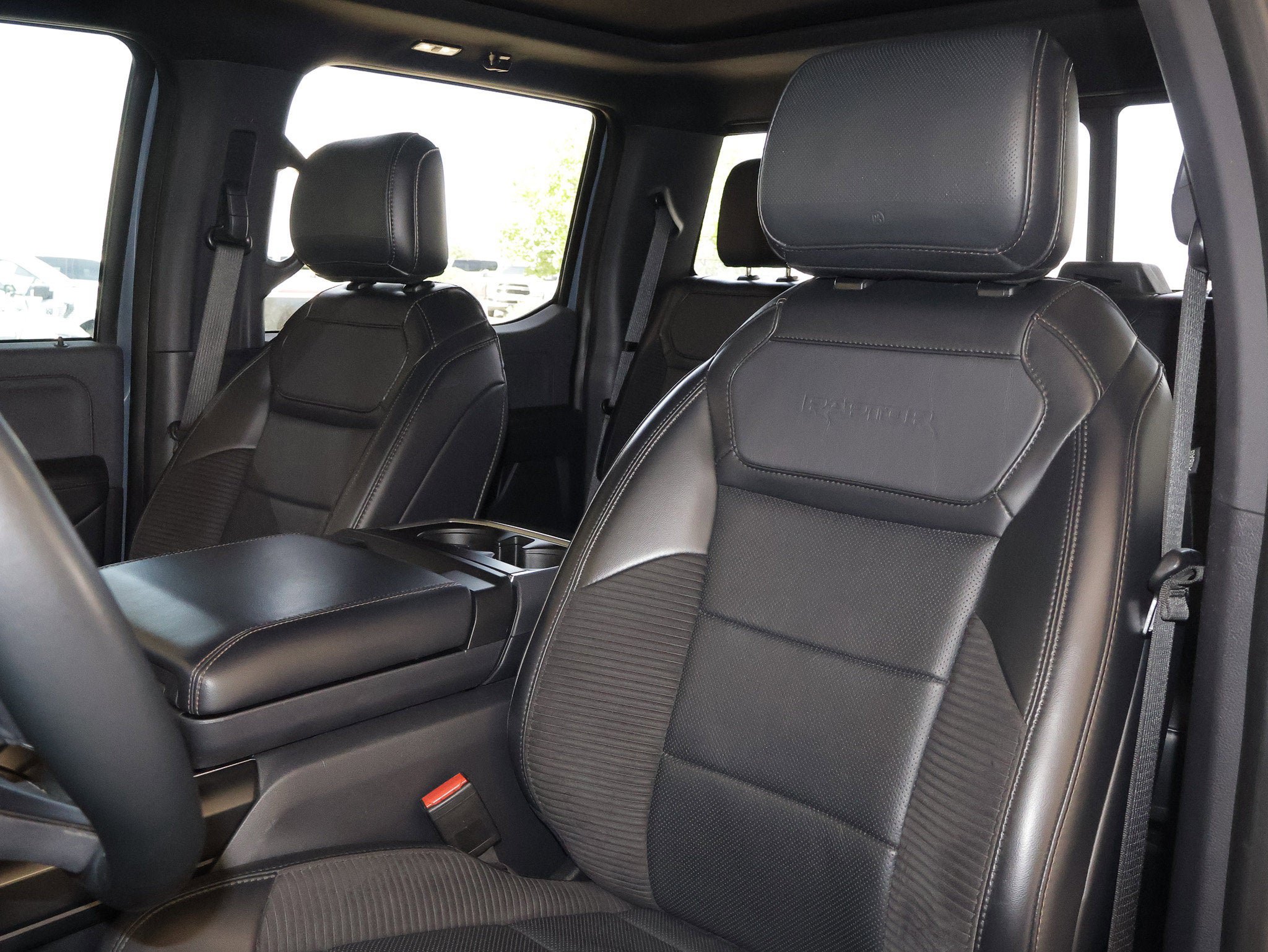 Certified 2023 Ford F150 Raptor w/ Raptor Carbon Fiber Package AWD/4WD image 24