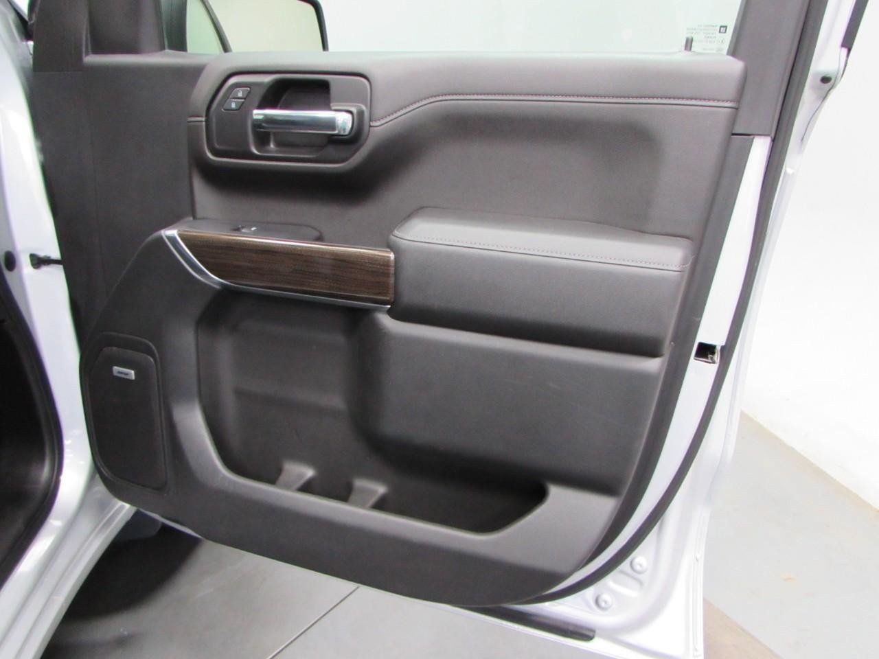 Used 2019 Chevrolet Silverado 1500 RST w/ All-Star Edition AWD/4WD image 16