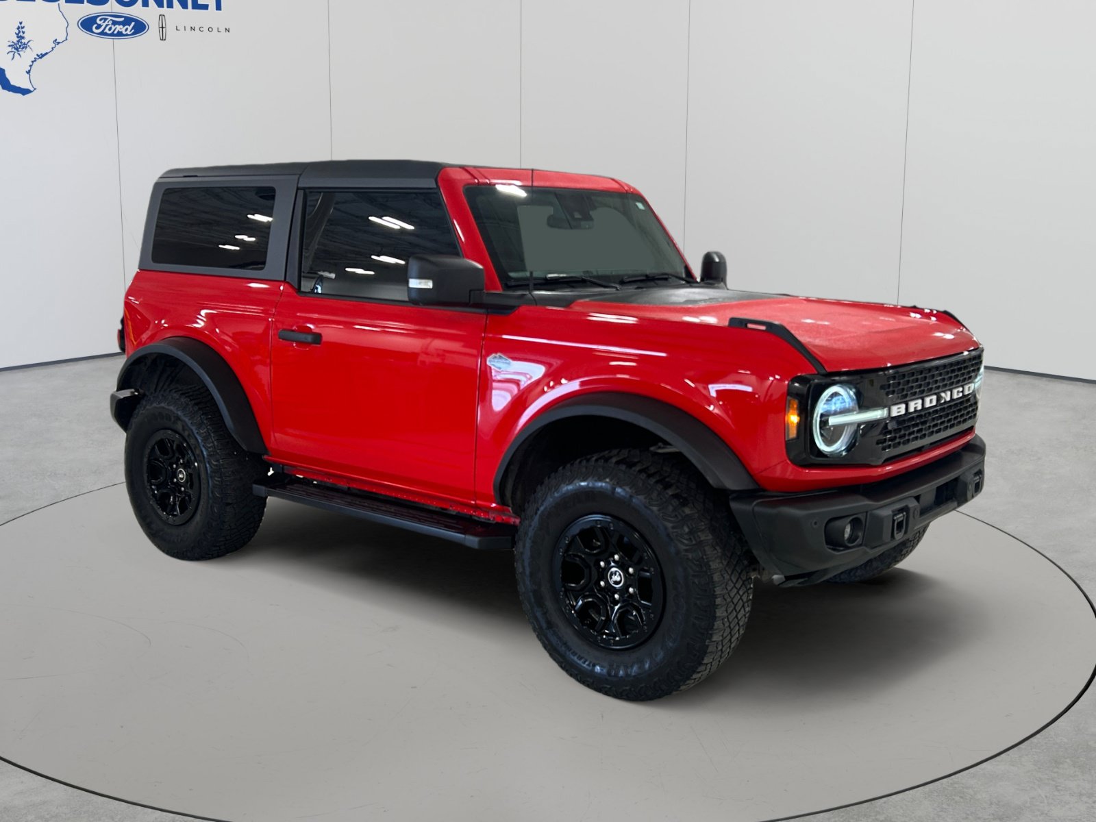 Certified 2022 Ford Bronco Wildtrak AWD/4WD image 3