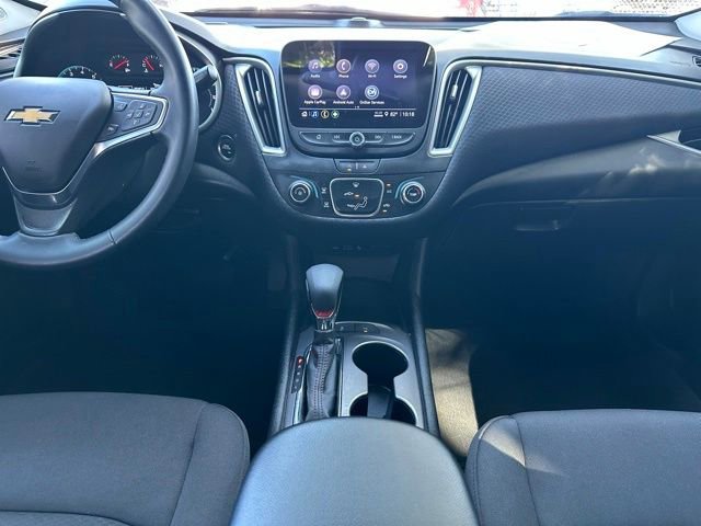 Used 2024 Chevrolet Malibu RS FWD image 15