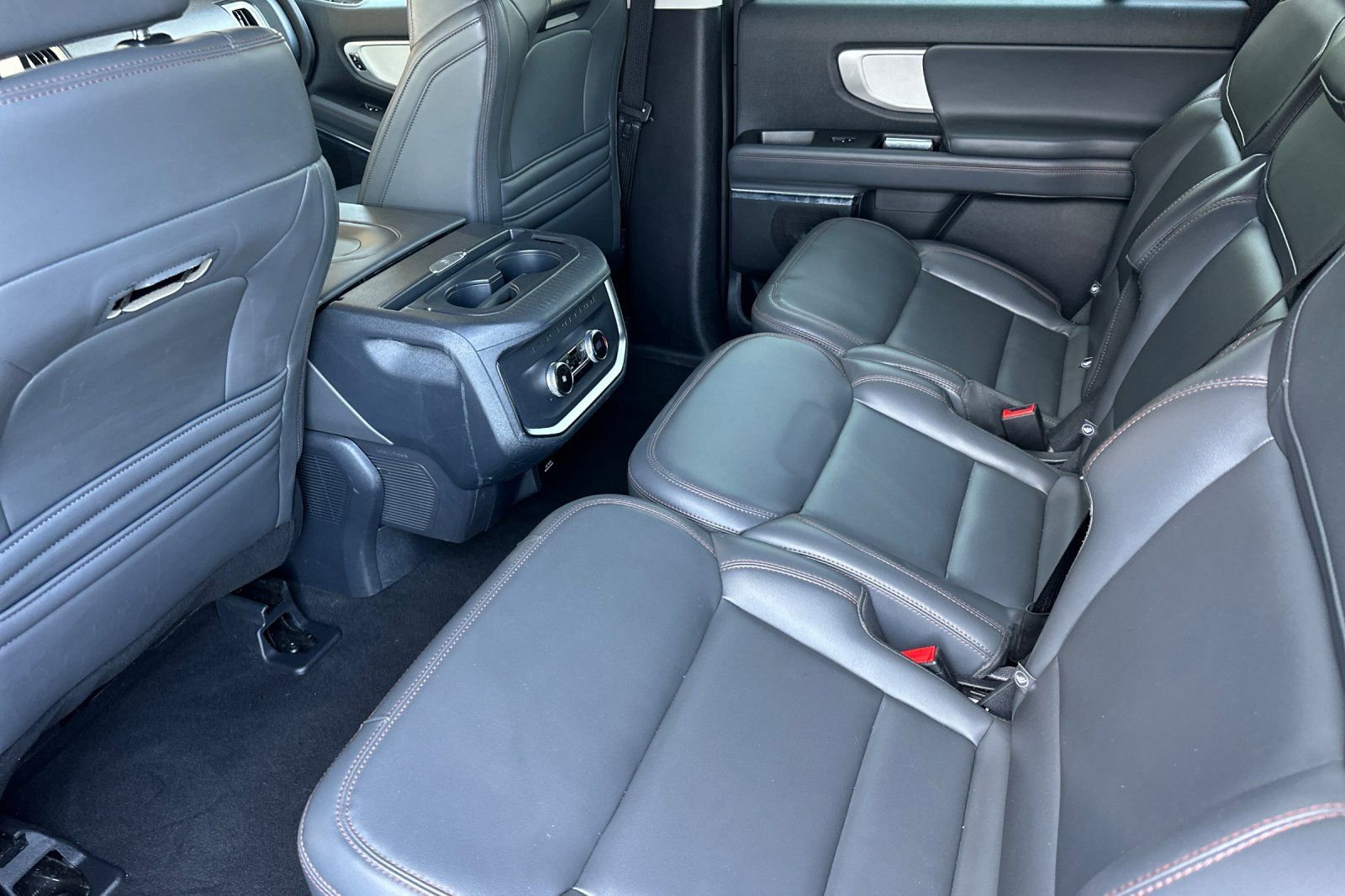 Certified 2025 Ford Expedition Max Active AWD/4WD image 11