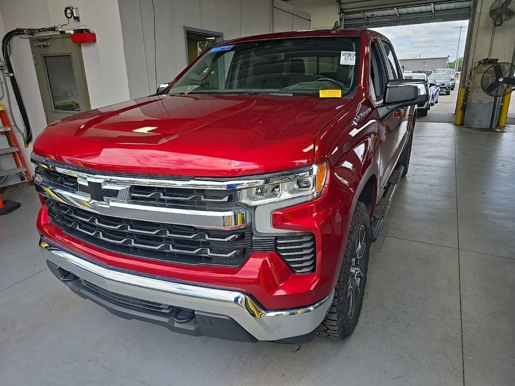 Used 2023 Chevrolet Silverado 1500 LT w/ All Star Edition Plus AWD/4WD image 2