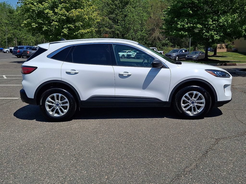 Certified 2022 Ford Escape SE w/ Convenience Package AWD/4WD image 10