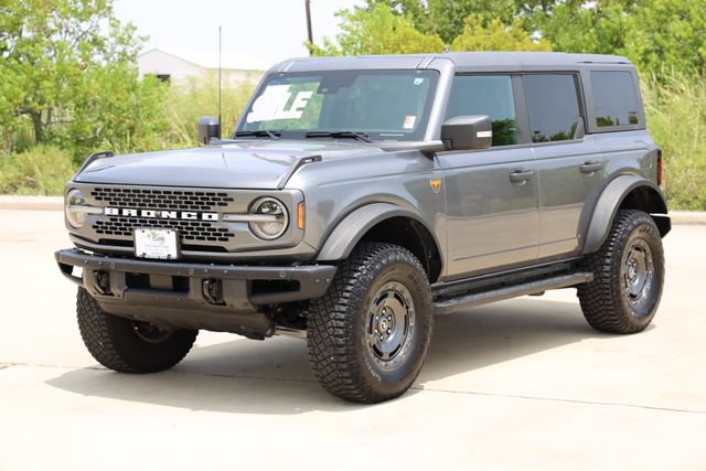 Certified 2024 Ford Bronco Badlands AWD/4WD image 3