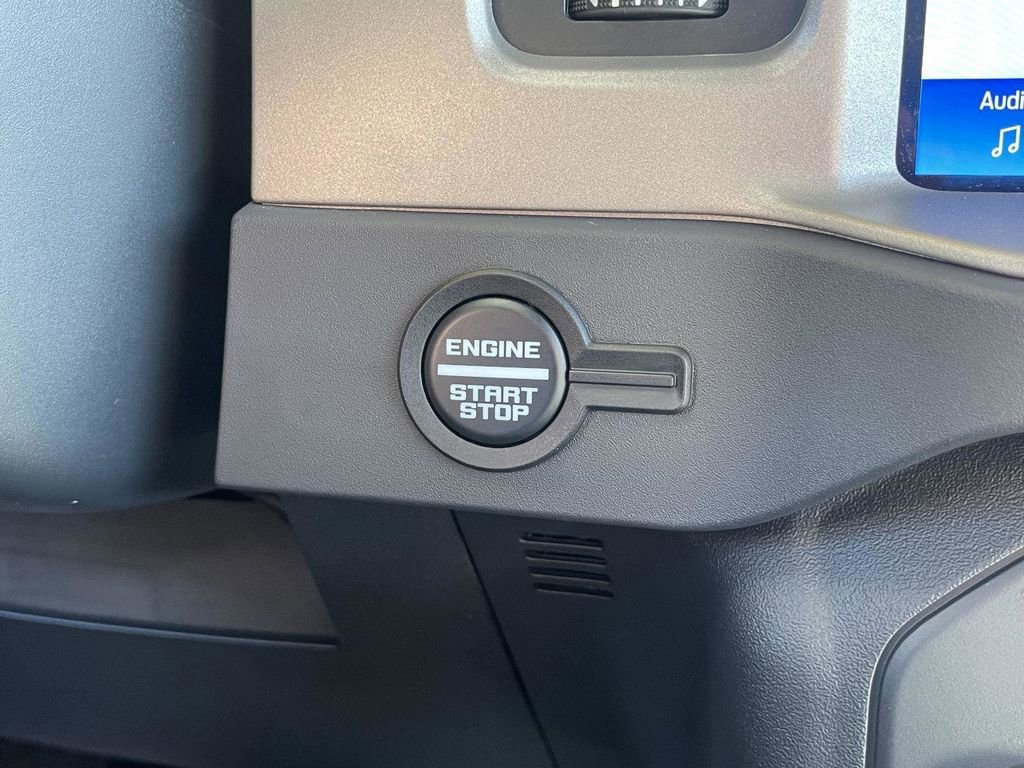 Certified 2025 Ford Bronco Outer Banks image 30