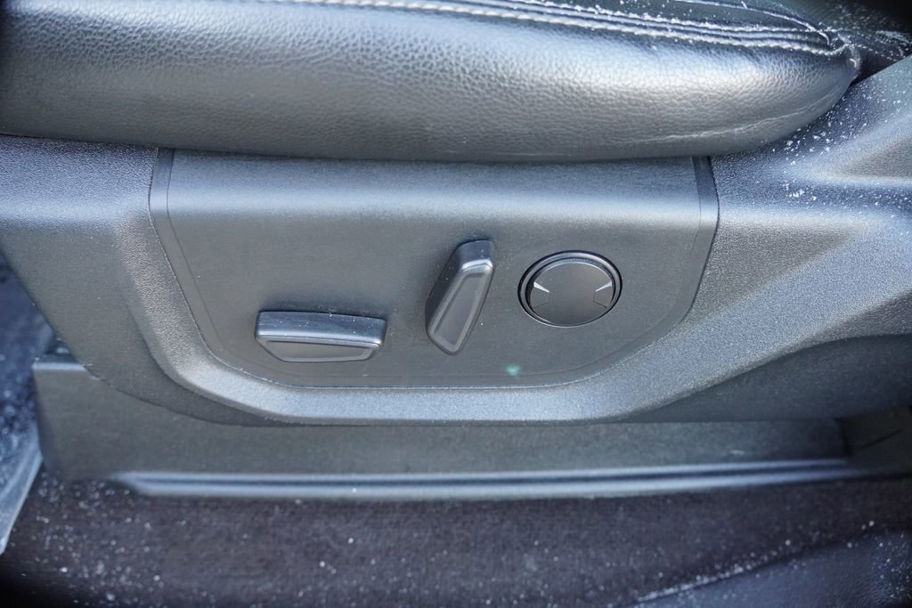 Certified 2020 Ford F150 Lariat w/ Equipment Group 502A Luxury image 23