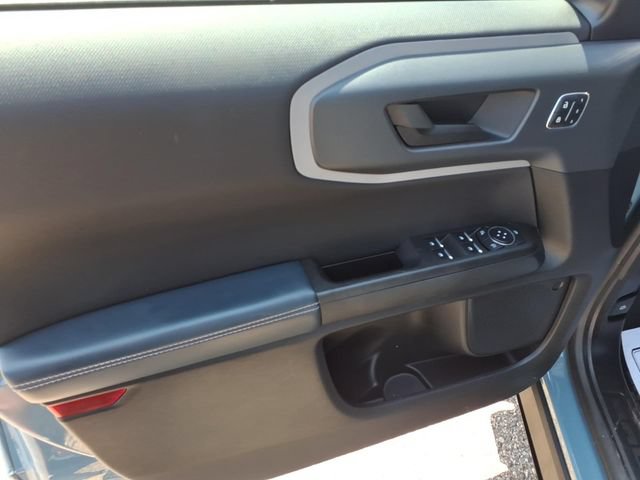 Certified 2023 Ford Bronco Sport Outer Banks AWD/4WD image 11