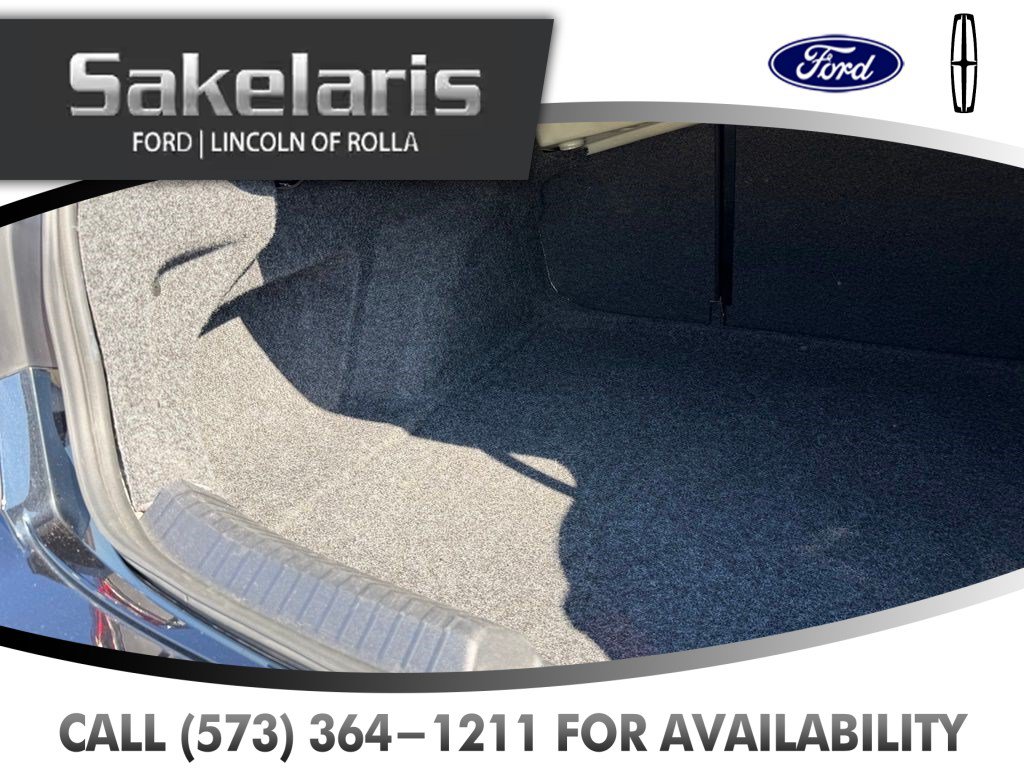 Used 2024 Volkswagen Jetta SE FWD image 39