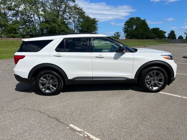 Certified 2024 Ford Explorer XLT w/ Equipment Group 202A AWD/4WD image 12