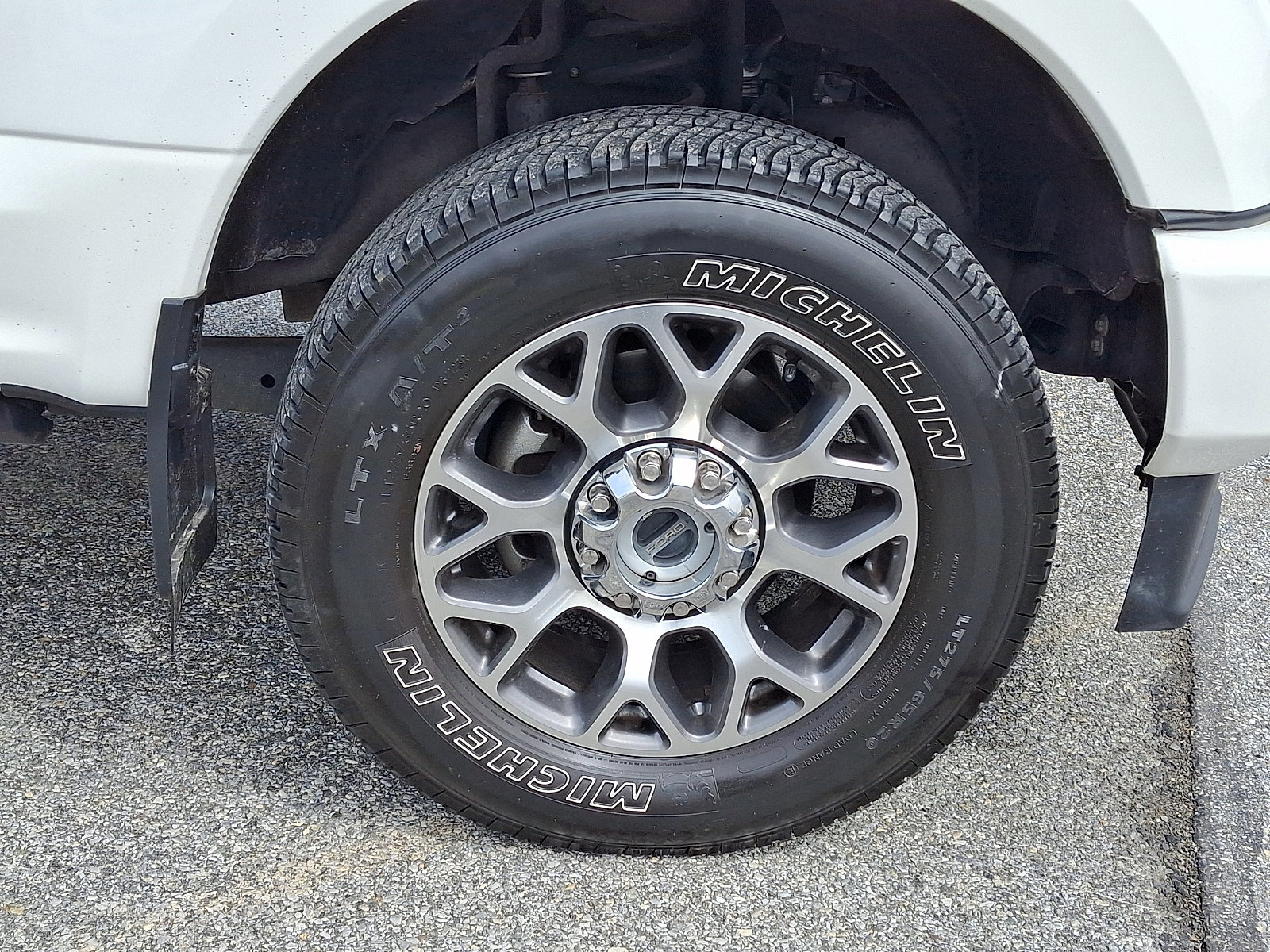 Certified 2022 Ford F250 Platinum image 11