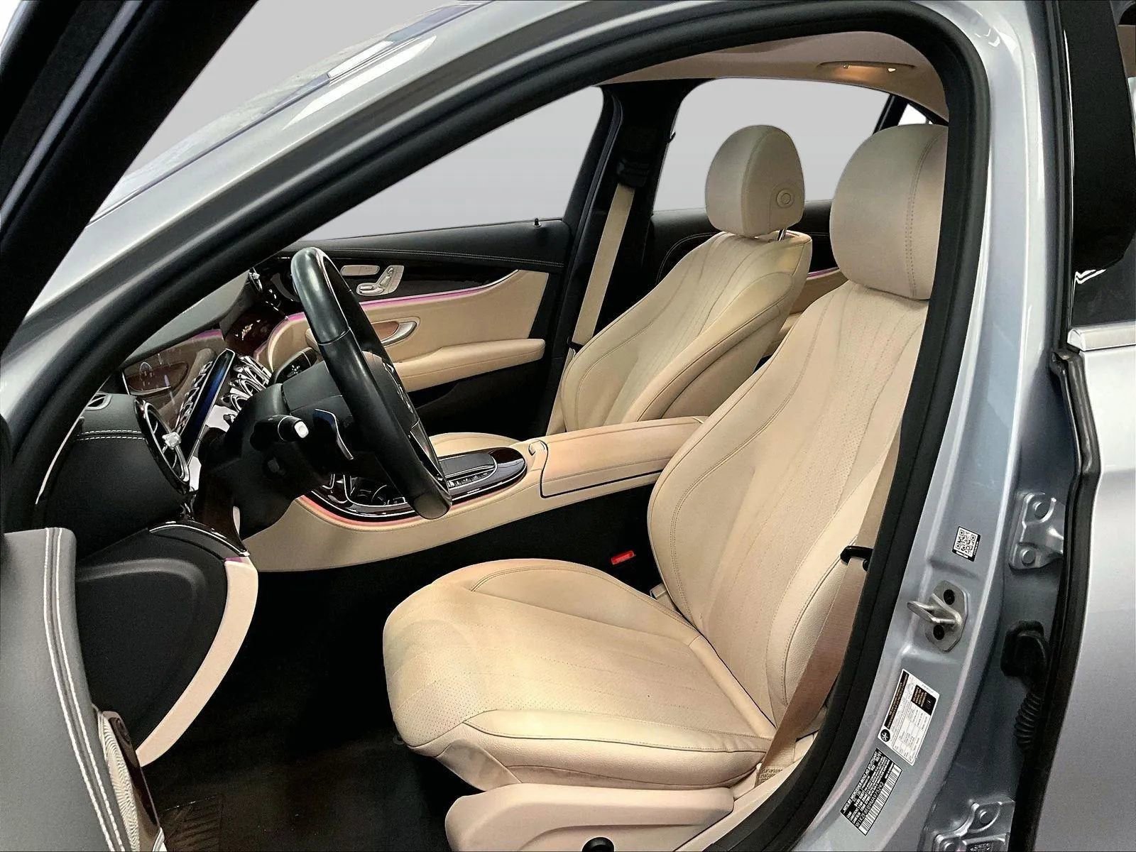 Used 2021 Mercedes-Benz E 350 4MATIC Sedan w/ Premium Package image 24