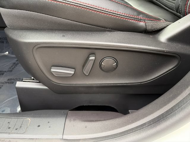 Certified 2023 Ford Escape ST-Line Elite w/ Premium Technology Package AWD/4WD image 33