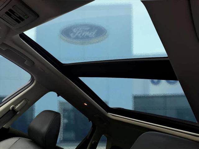 Used 2023 Nissan Rogue Platinum w/ Platinum Premium Package image 6