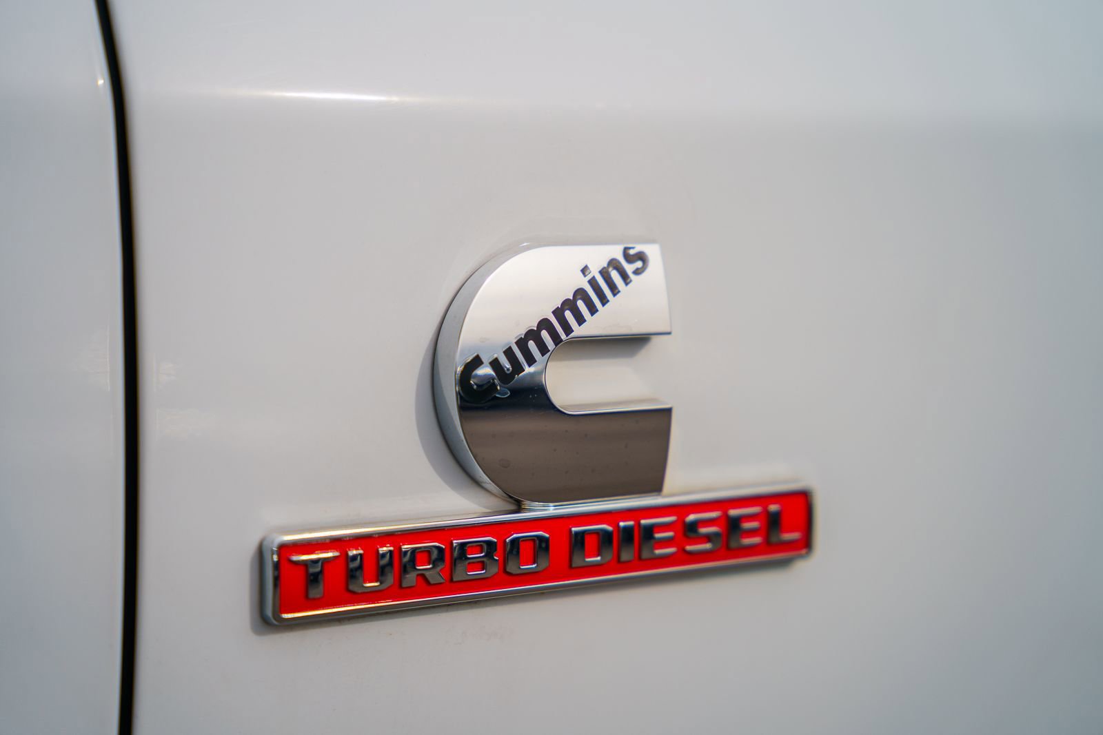 Used 2023 RAM 3500 Laramie AWD/4WD image 17