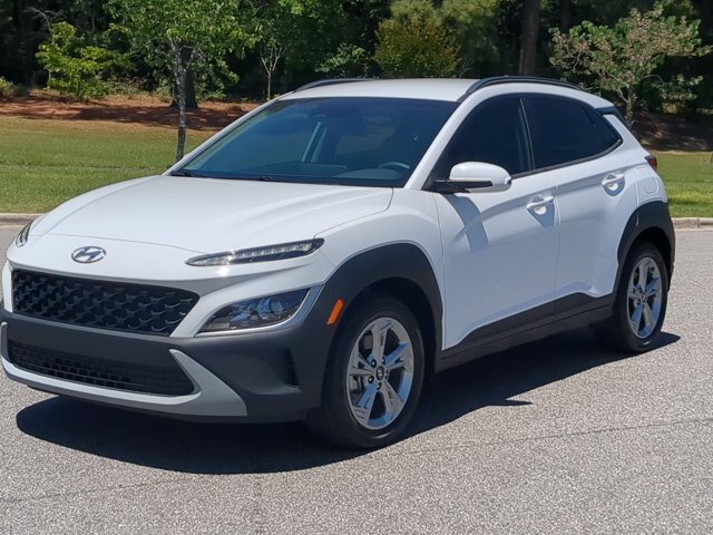 Used 2023 Hyundai Kona SEL w/ Cargo Package AWD/4WD image 8